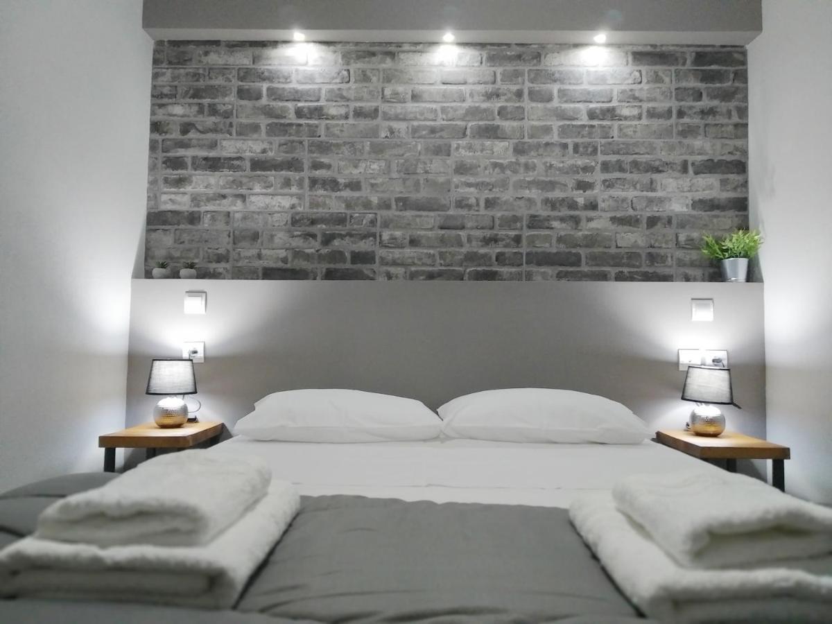 Virgin Rocks Apartments 1 Kalambaka Esterno foto